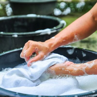 5 essential facts about high-efficiency detergents