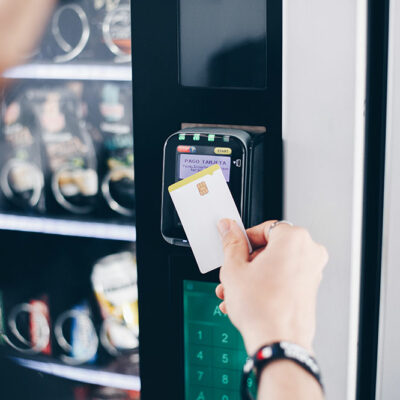 5 reasons to get a vending machine for your business