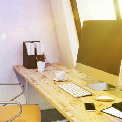 5 types of office desks to choose from