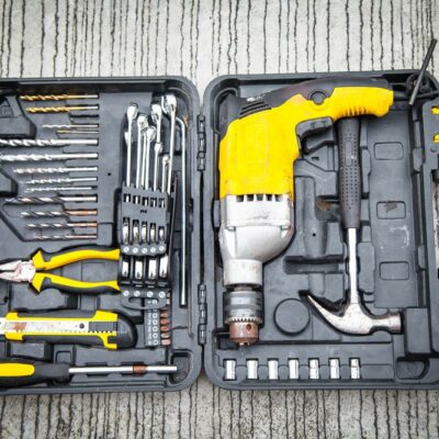 10 Popular Power And Hand Tool Kits