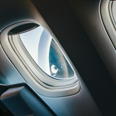 Business class flights and its features