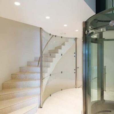 Four common types of home elevators