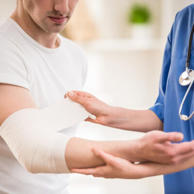 How to select the best orthopedic surgeon for yourself