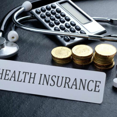 The advantages and disadvantages of health insurance plans