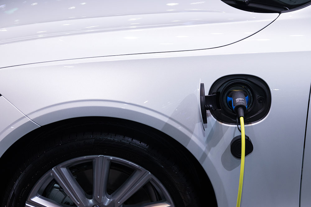 4 Budget Electric and Hybrid Cars to Check Out in 2020