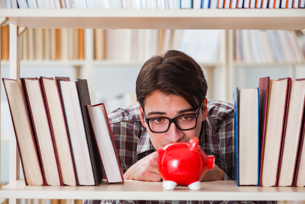 Tips To Get Your Student Loan Without A Cosigner