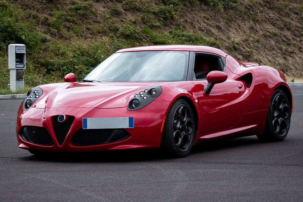 Key Reasons Why We Adore the Alfa Romeo 4C