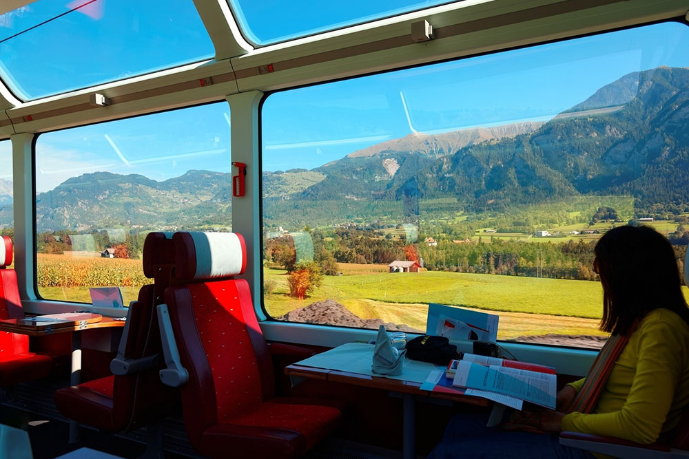 Explore India in Style – All-Inclusive Rail Tour Deals for Seniors